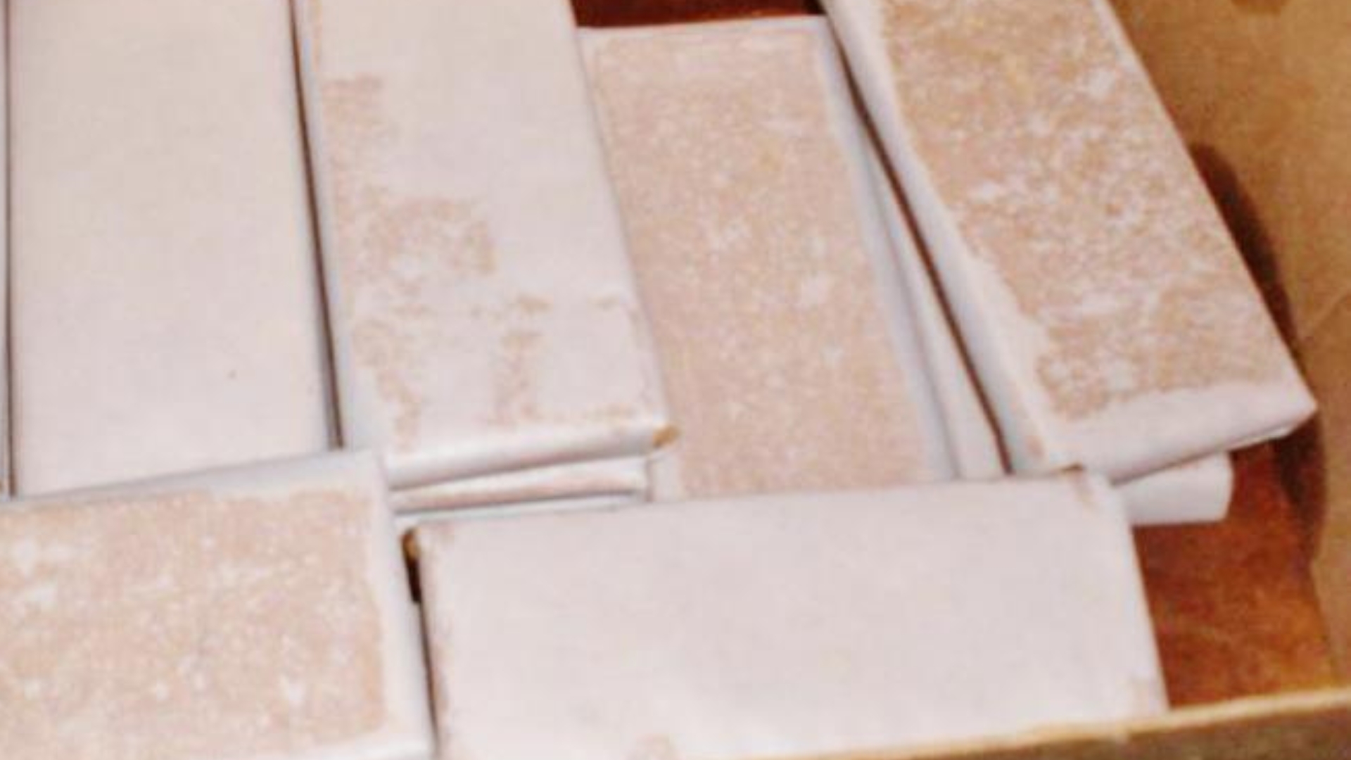 Oficios en Cuba: así se hace el turrón de maní 