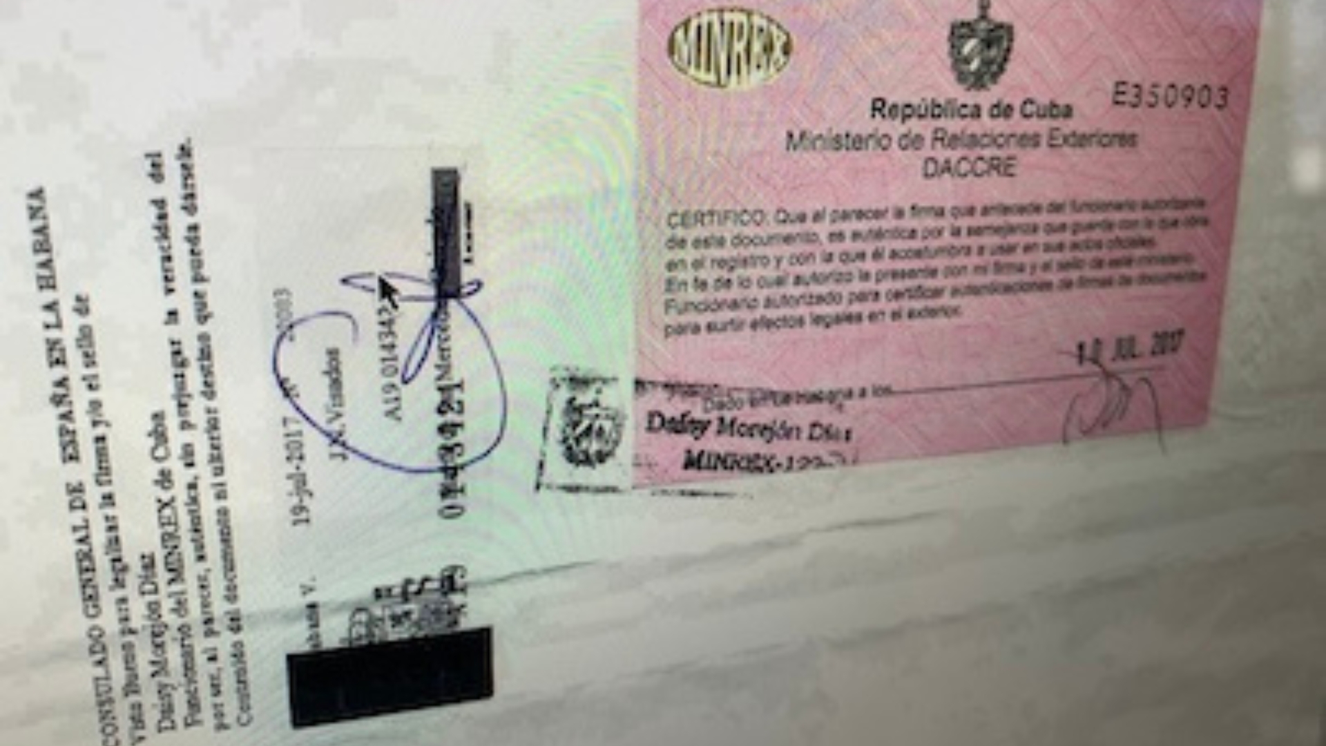 Operación "salida del país": filas interminables para el registro civil en Camagüey