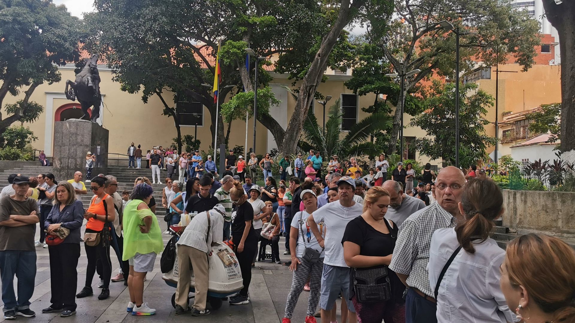 Oposición venezolana vota por su candidato; el ganador enfrentará a Maduro en 2024  