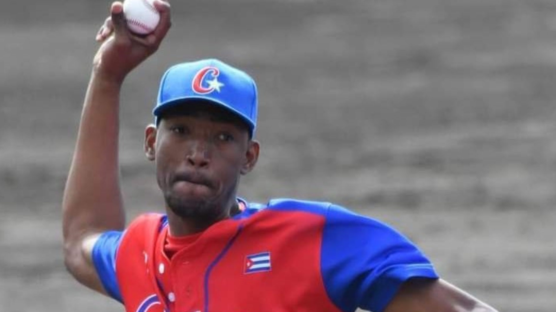 Pícher Javier Mirabal sale de Cuba y firma con los Toros de Tijuana