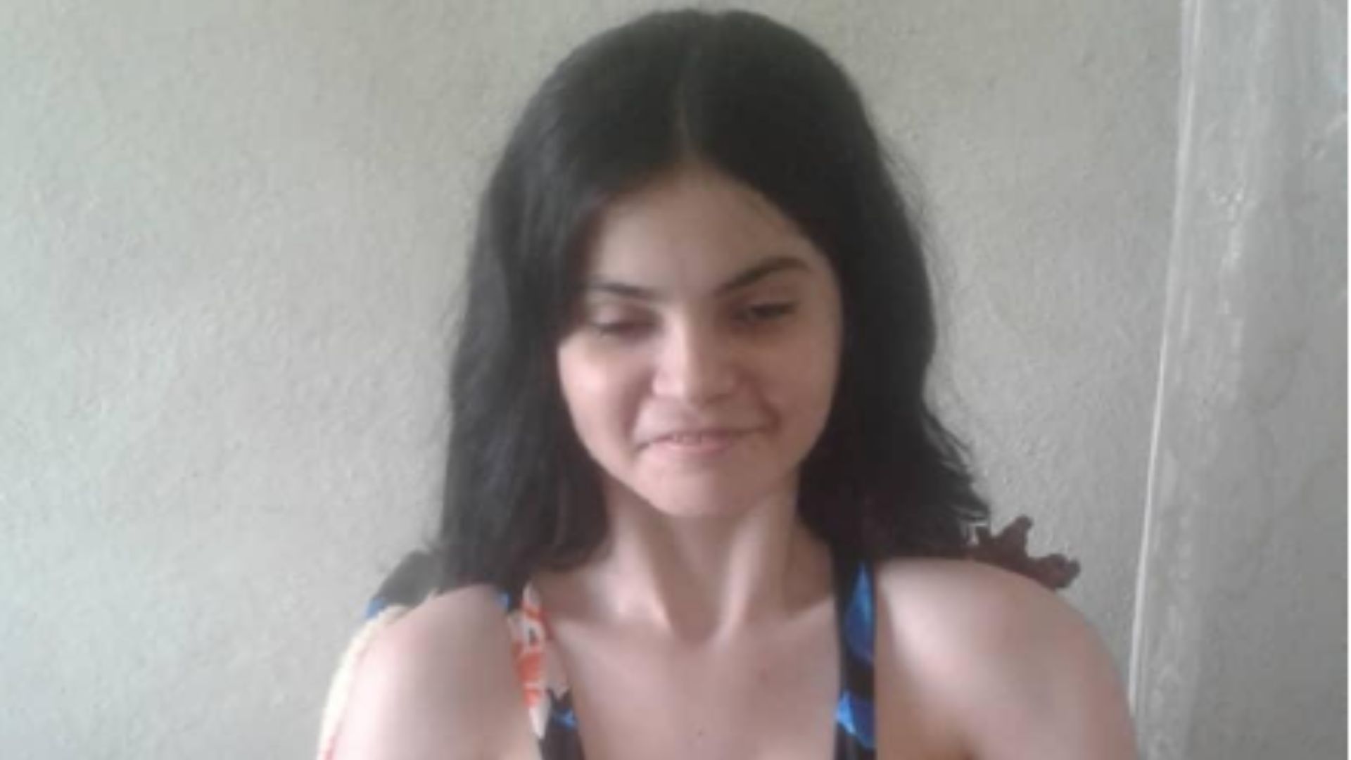 Padre de niña con esclerosis múltiple denuncia indiferencia estatal