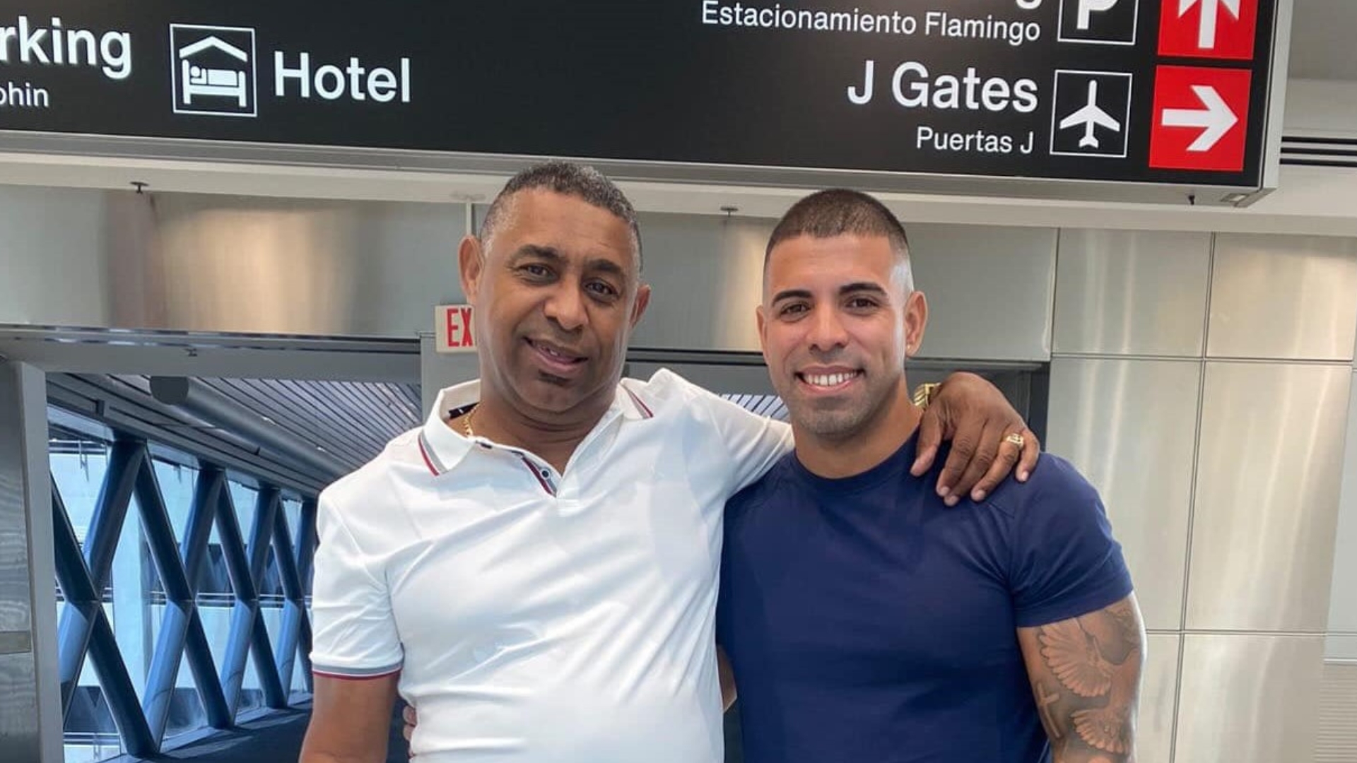 Pelotero de equipo Cuba, Oscar Valdés llega a Miami