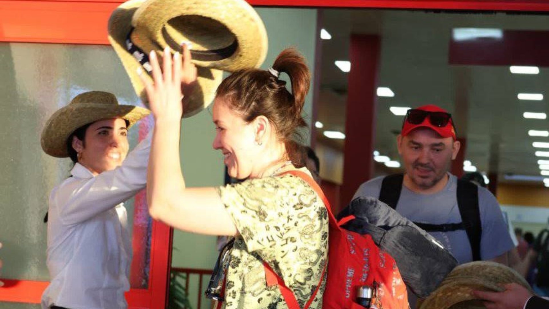 Petrolera rusa envía trabajadores a Varadero para “relajarse” en los hoteles del régimen