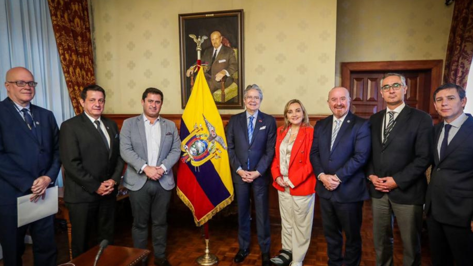 Presidente de Ecuador Guillermo Lasso recibe a opositor cubano Orlando Gutiérrez Boronat