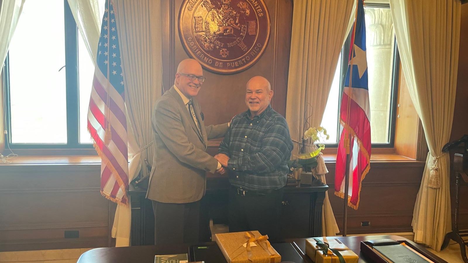 Presidente de la Cámara de Representantes de Puerto Rico recibe a al Dr. Orlando Gutiérrez Boronat