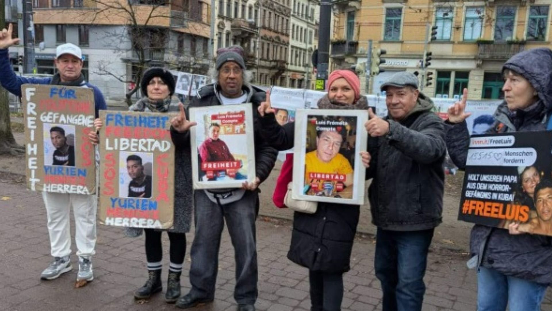 Protesta en Dresde por la liberación de los presos políticos y los derechos humanos en Cuba