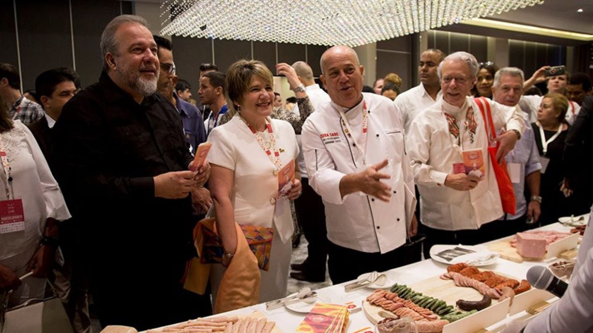 Régimen anuncia el "Varadero Gourmet" en medio de crisis alimentaria 