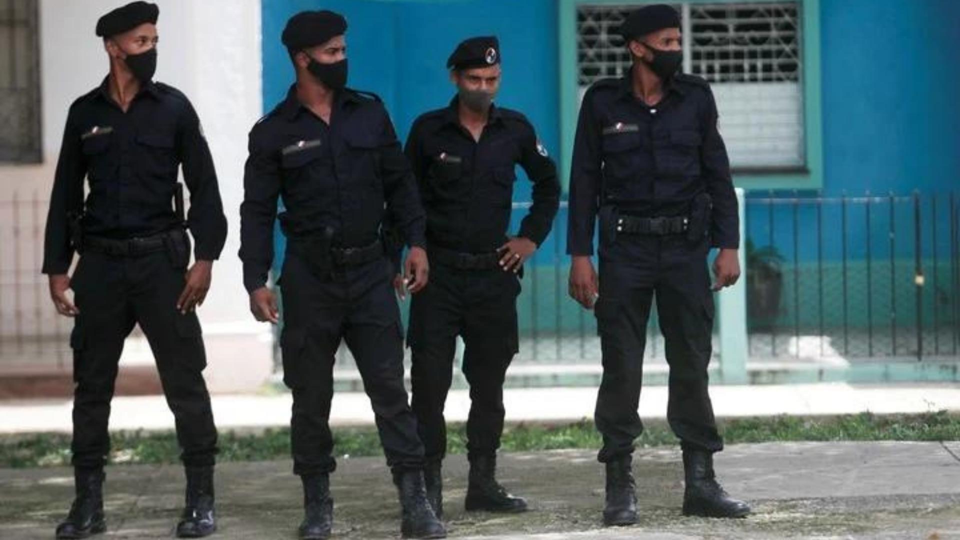 Régimen castrista vigila a opositores este 11 de julio