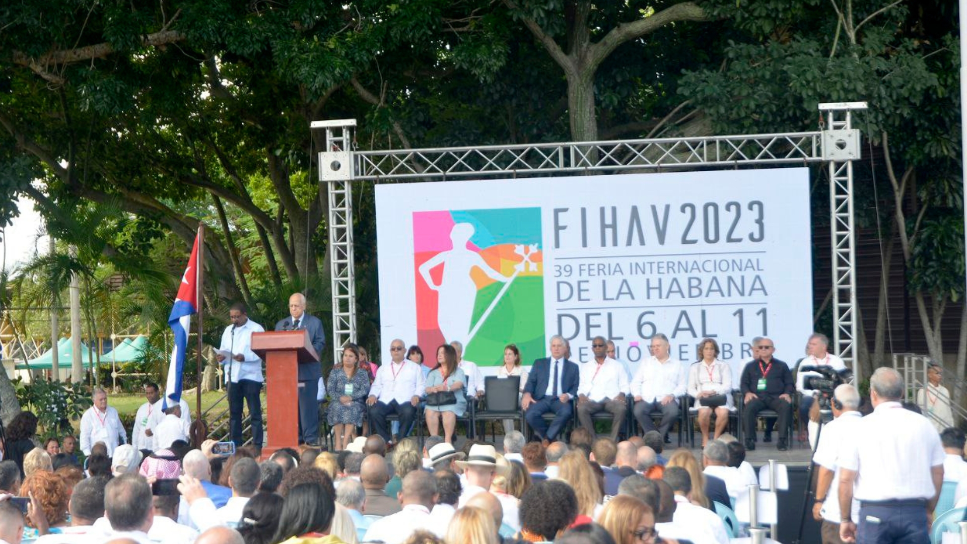 Régimen cubano celebra FIHAV en medio de crisis económica y turística