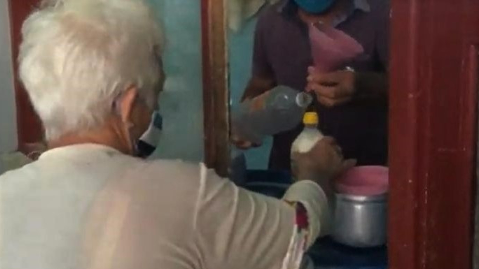 Régimen cubano reconoce escasez de leche para niños y embarazadas 