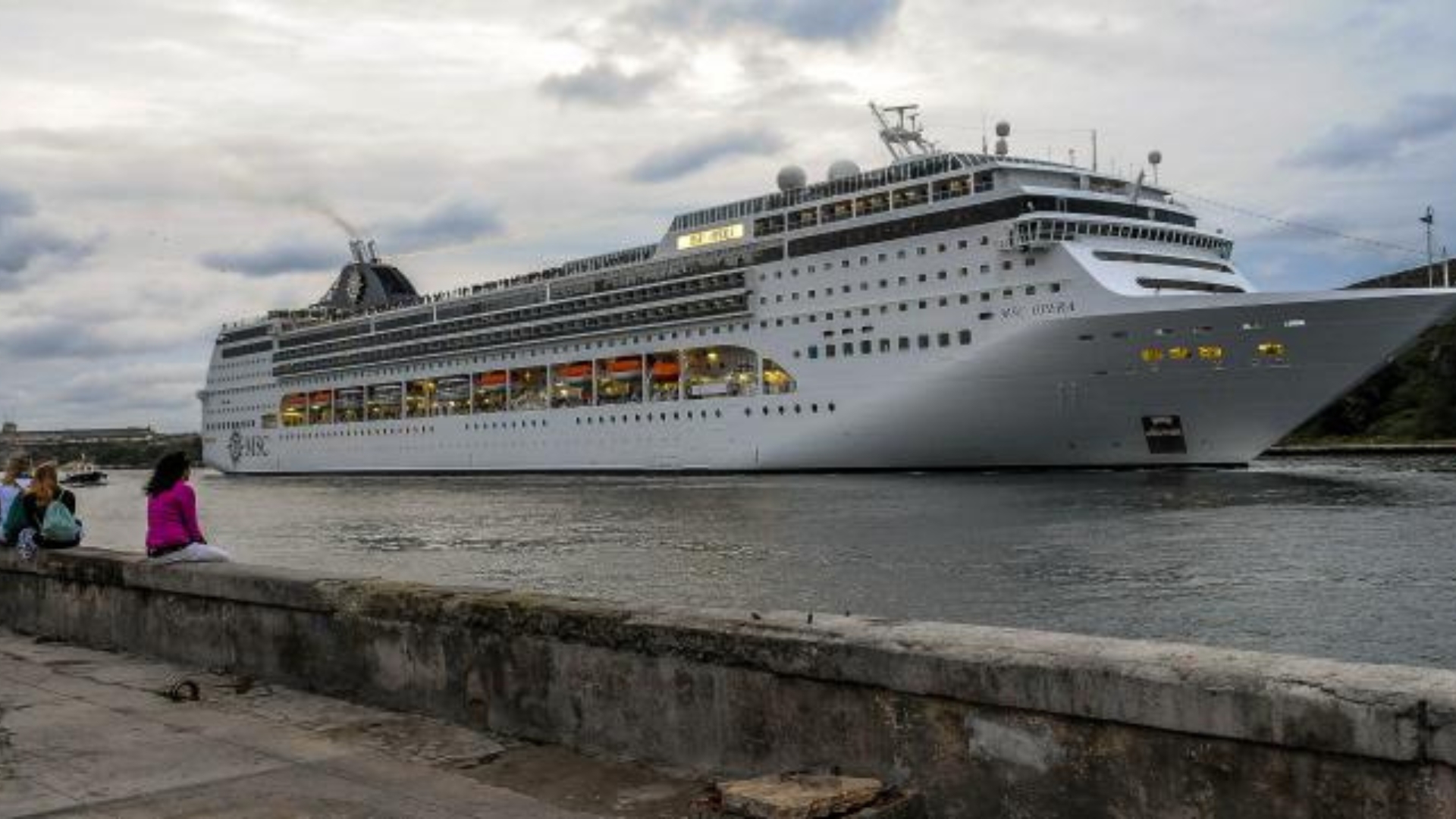 Régimen cubano se queja por millonarias multas a compañías de cruceros de EEUU