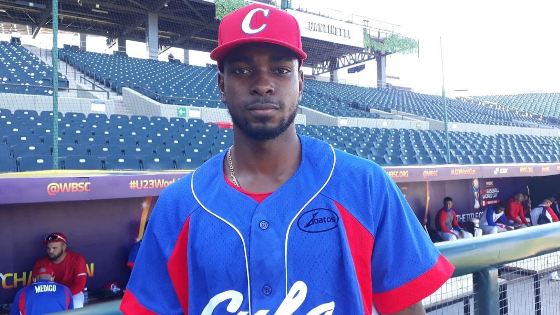 Régimen expulsa “deshonrosamente” a pícher cubano que se radicó en Dominicana