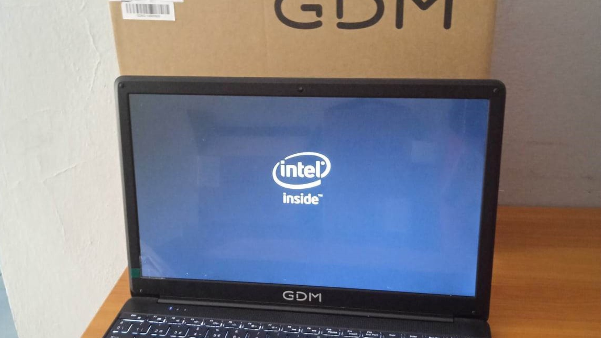 Régimen vende laptops ensambladas en Cuba a 90 mil pesos