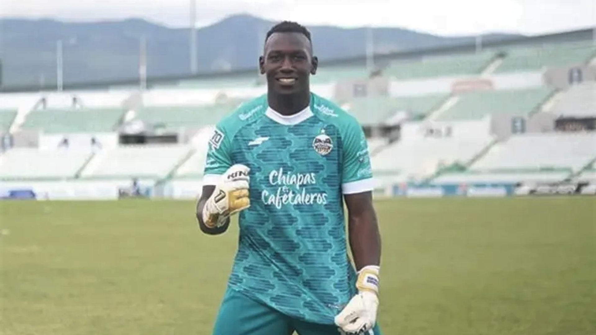 Raiko Arozarena llamado al Cuba de fútbol para fecha FIFA