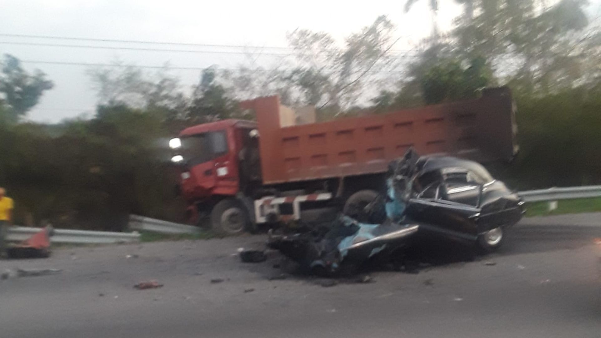 Reportan dos fallecidos tras accidente de tránsito en Alamar, La Habana