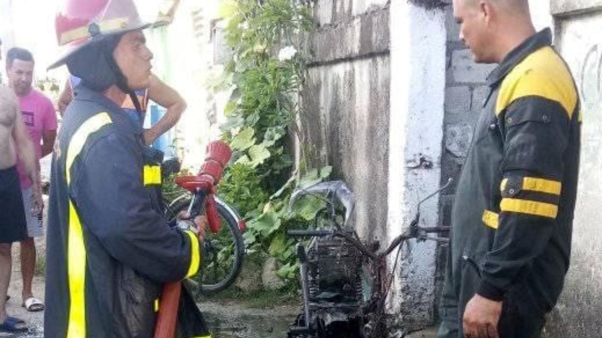 Reportan incendio de una casa en Cienfuegos por explosión de motorina