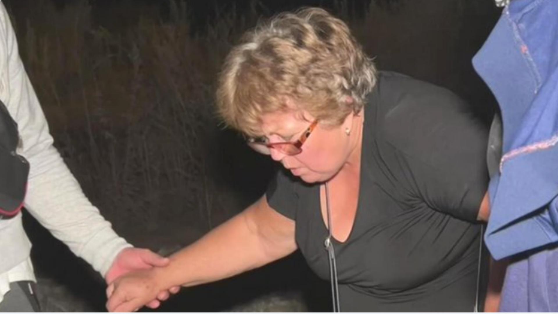 Rescatan a cubana de la tercera edad abandonada por coyotes en la frontera de EEUU
