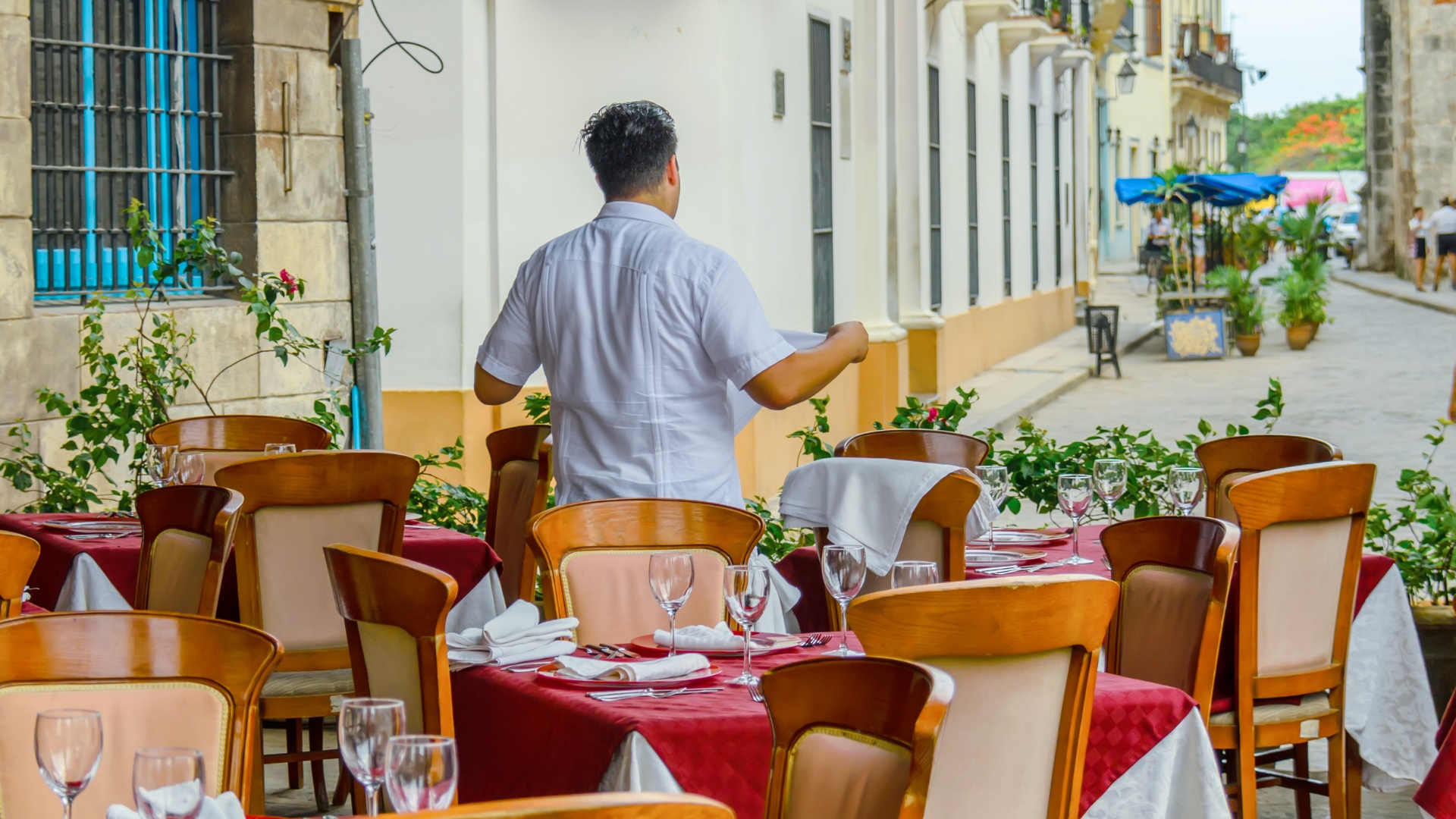 Restaurantes para ricos en Cuba vs. restaurantes para pobres