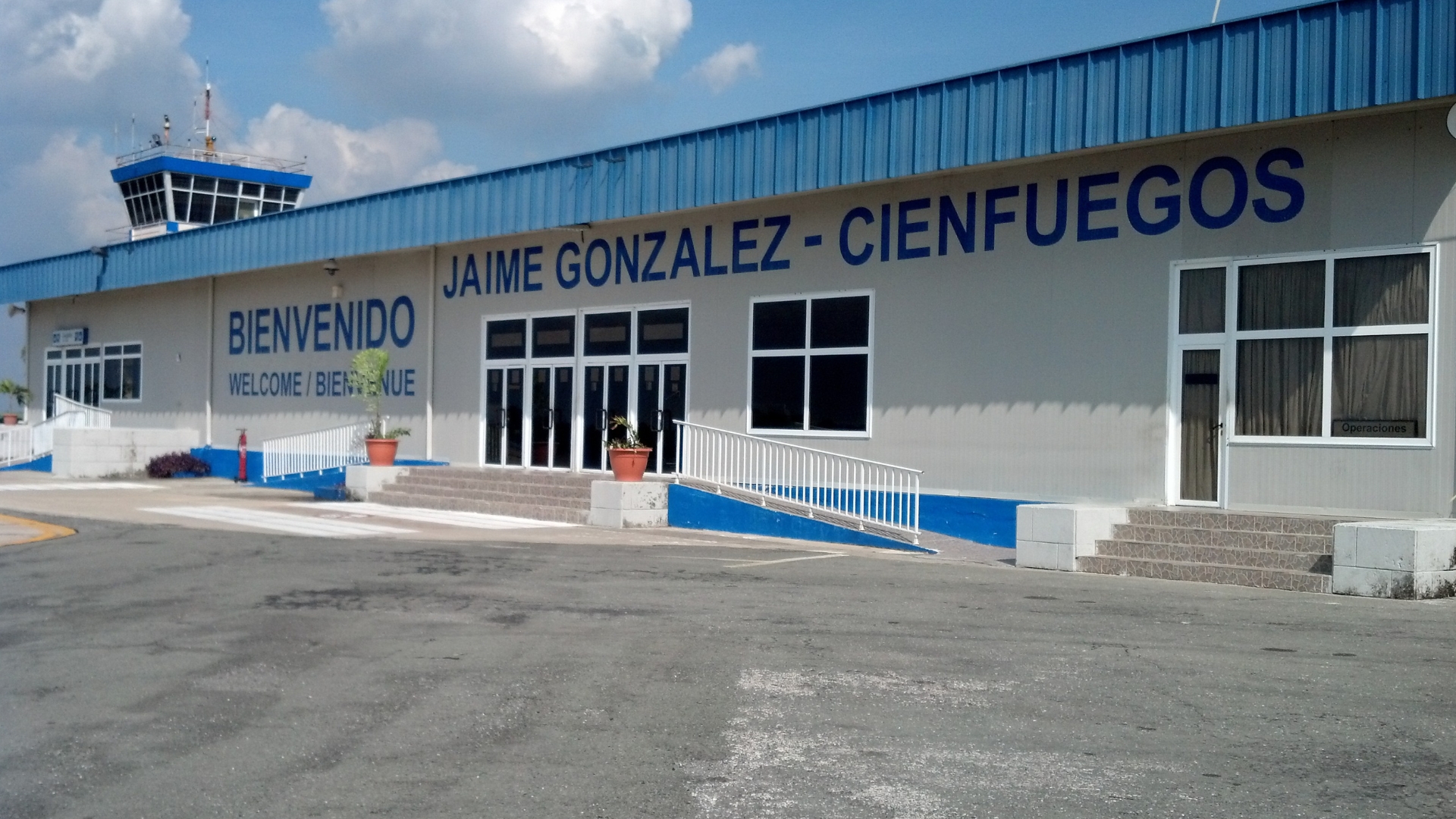 Retoman vuelos directos de Miami a Cienfuegos tras siete años de interrupción 