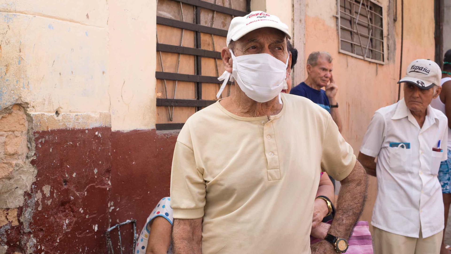 Roban dinero de ancianos jubilados en oficina de Correos de Cuba