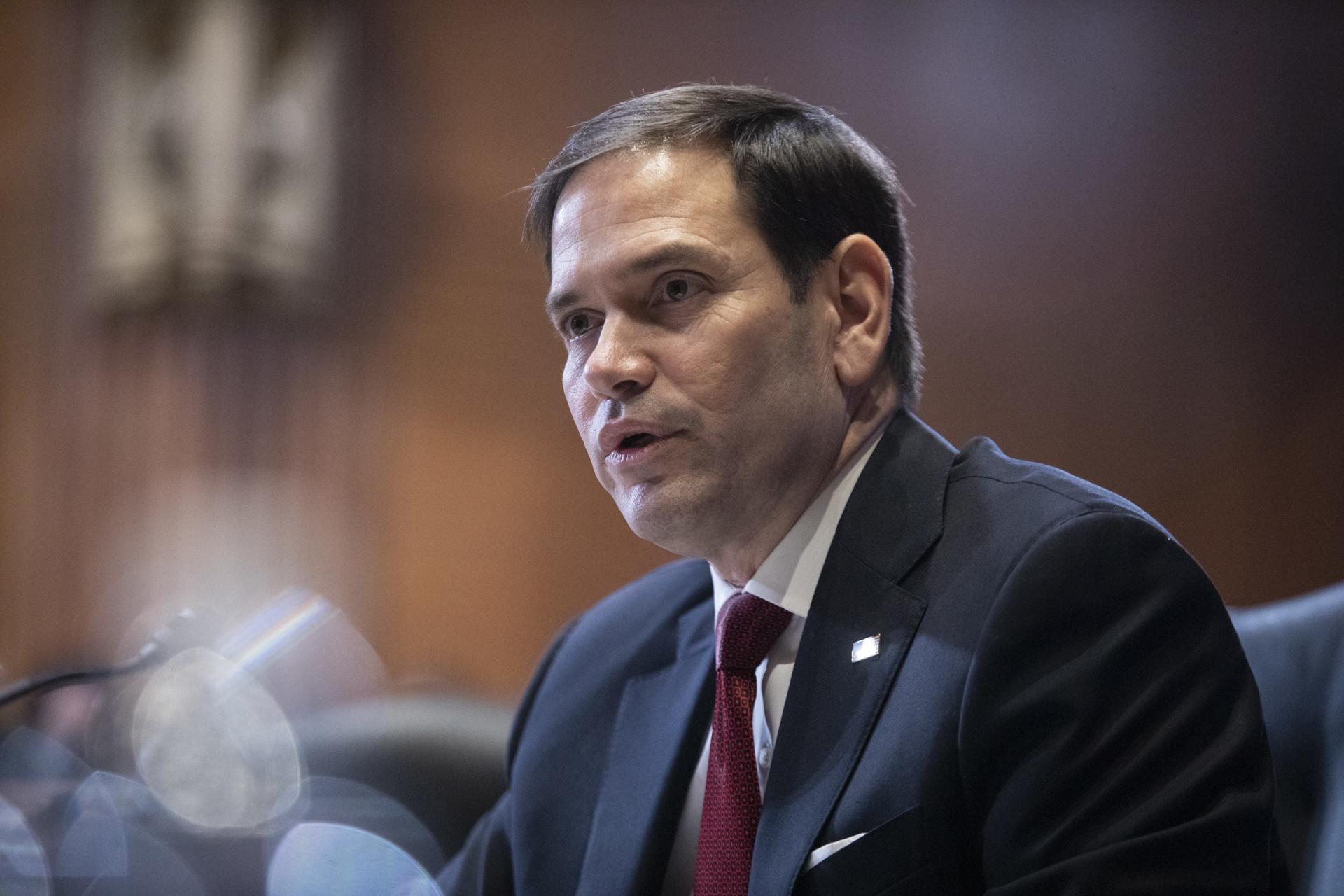 Rubio pide revertir el alivio de las sanciones tras suspensión de primarias opositoras en Venezuela