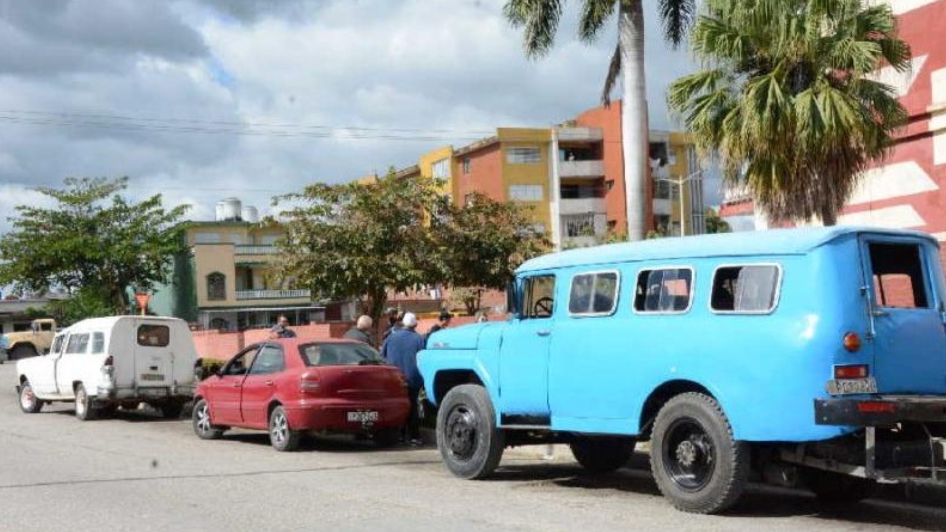 Sancti Spíritus: regulan migratoriamente a 200 personas por evasión fiscal 