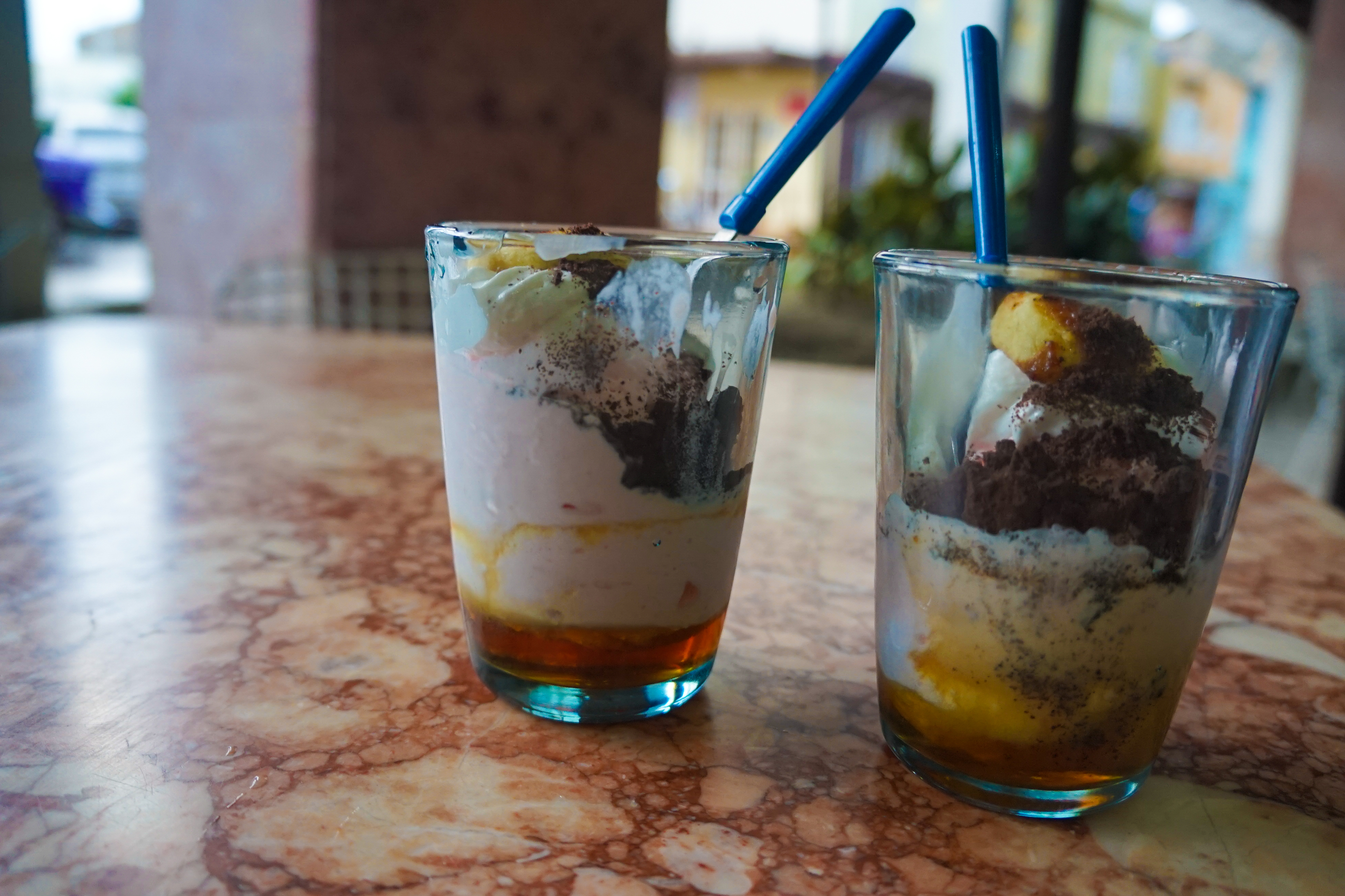 Santiago de Cuba: estado y Mipyme venden bolas de helado a 45 pesos