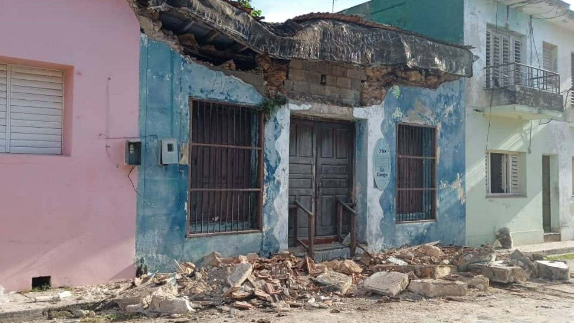 Se derrumba un bazar estatal en Jaruco