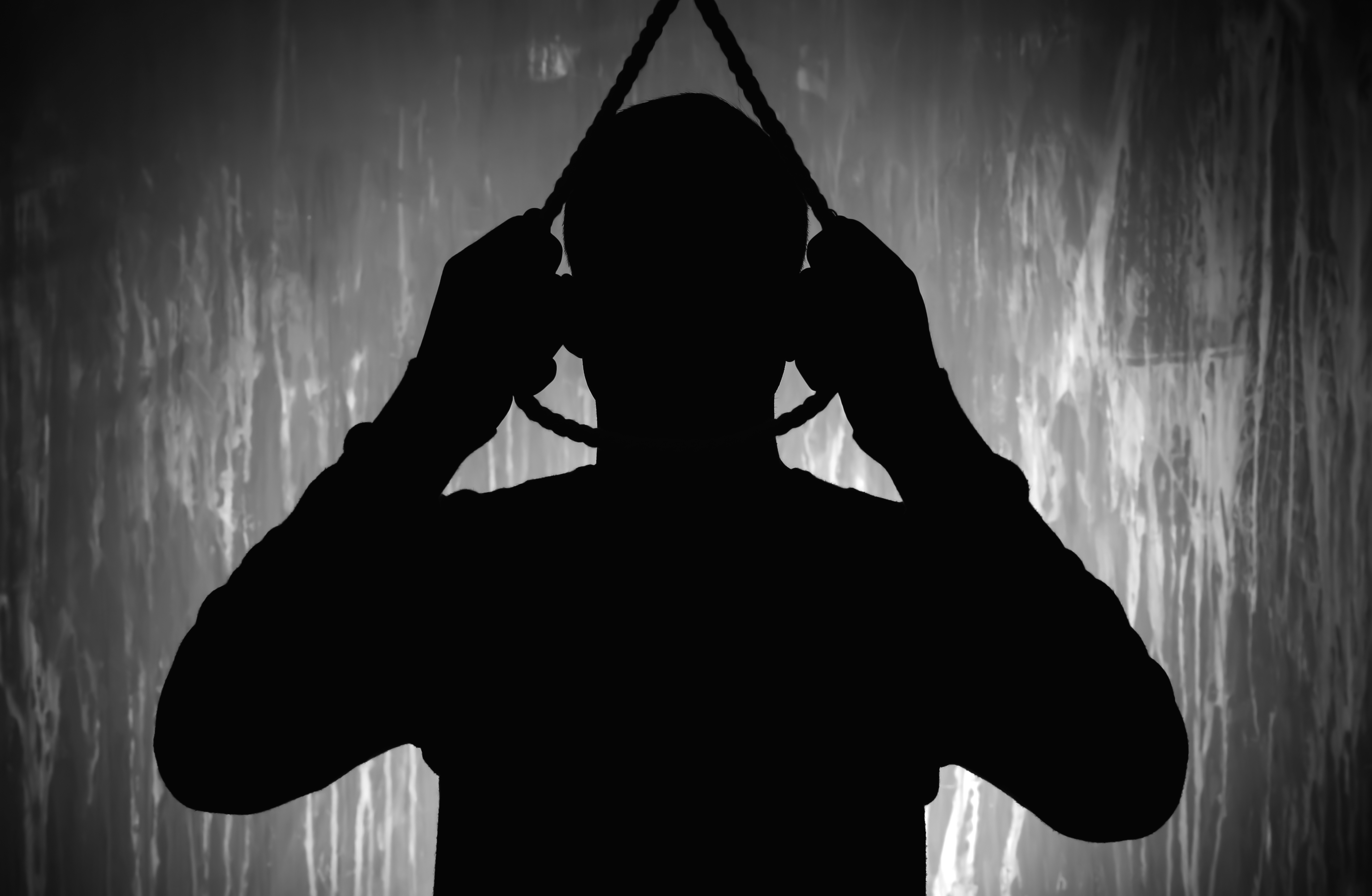 Se dispara la tasa de suicidios de hispanos en Estados Unidos