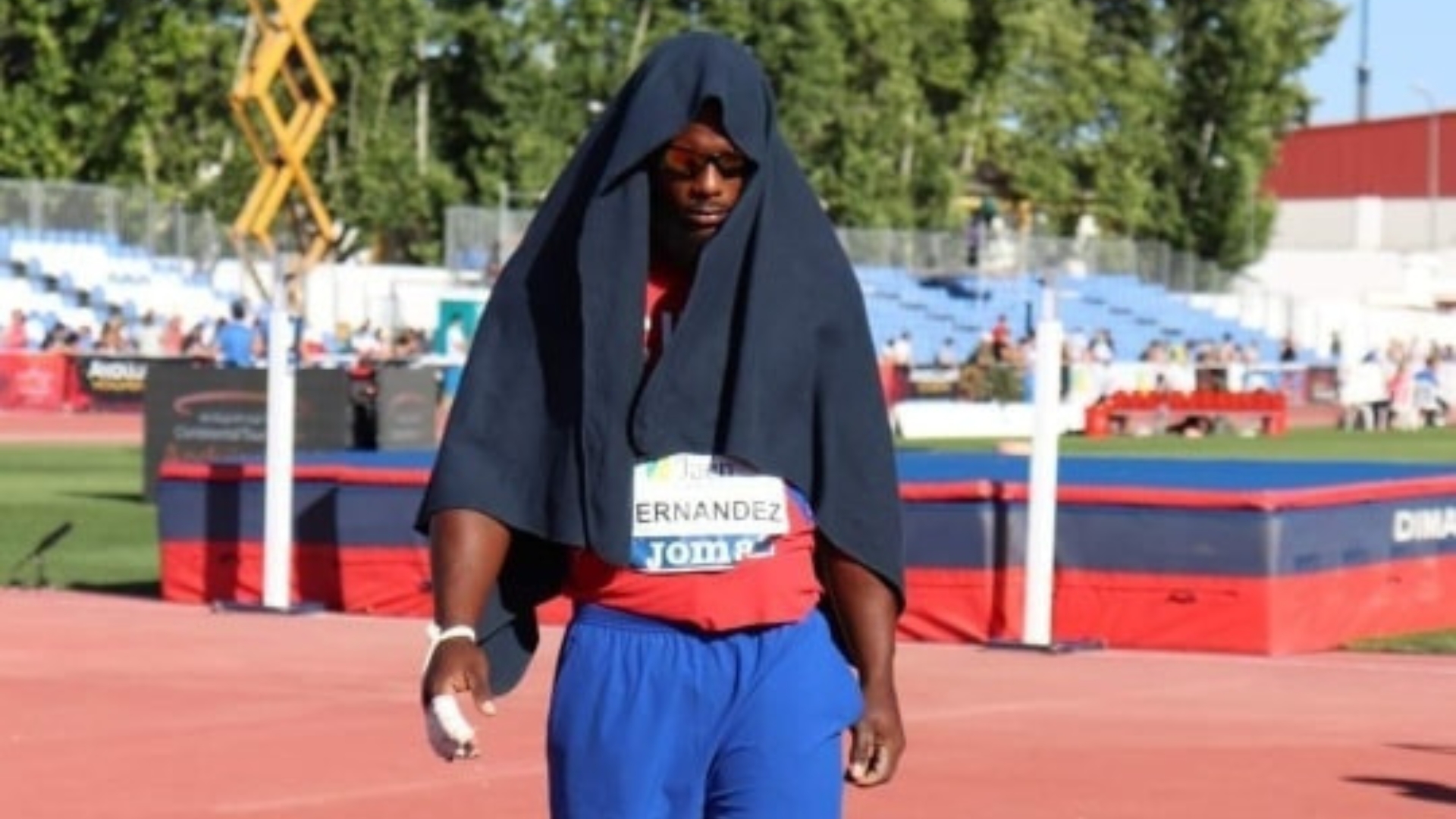 Se fuga martillista cubano antes del arranque del Mundial de Atletismo