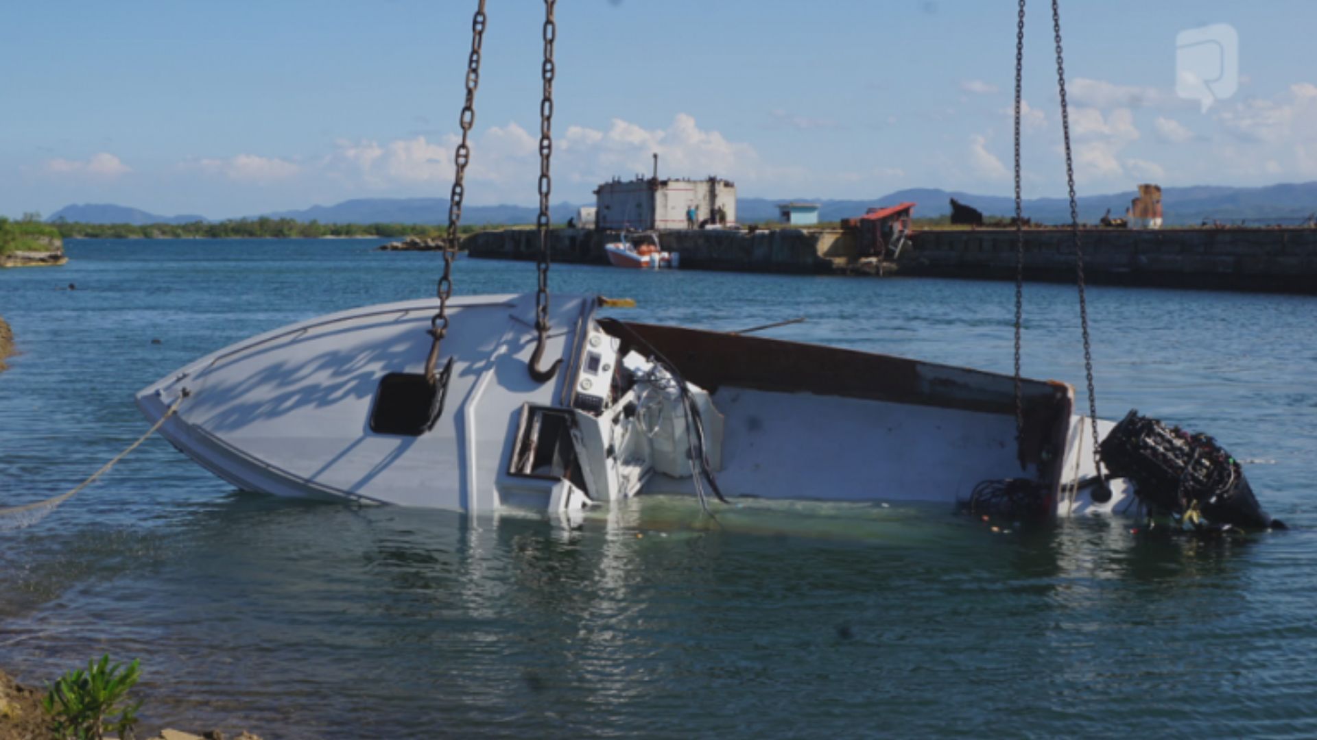 Sobrevivientes de la masacre de Bahía Honda llegan a EE.UU. y podrían ser deportados