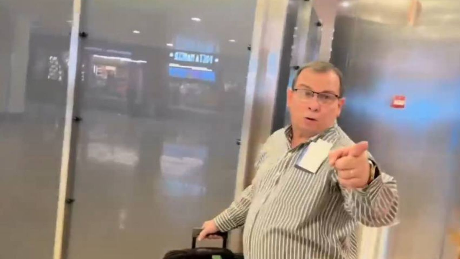 Sorprendido el espía Fernando González Llort en aeropuerto de Madrid