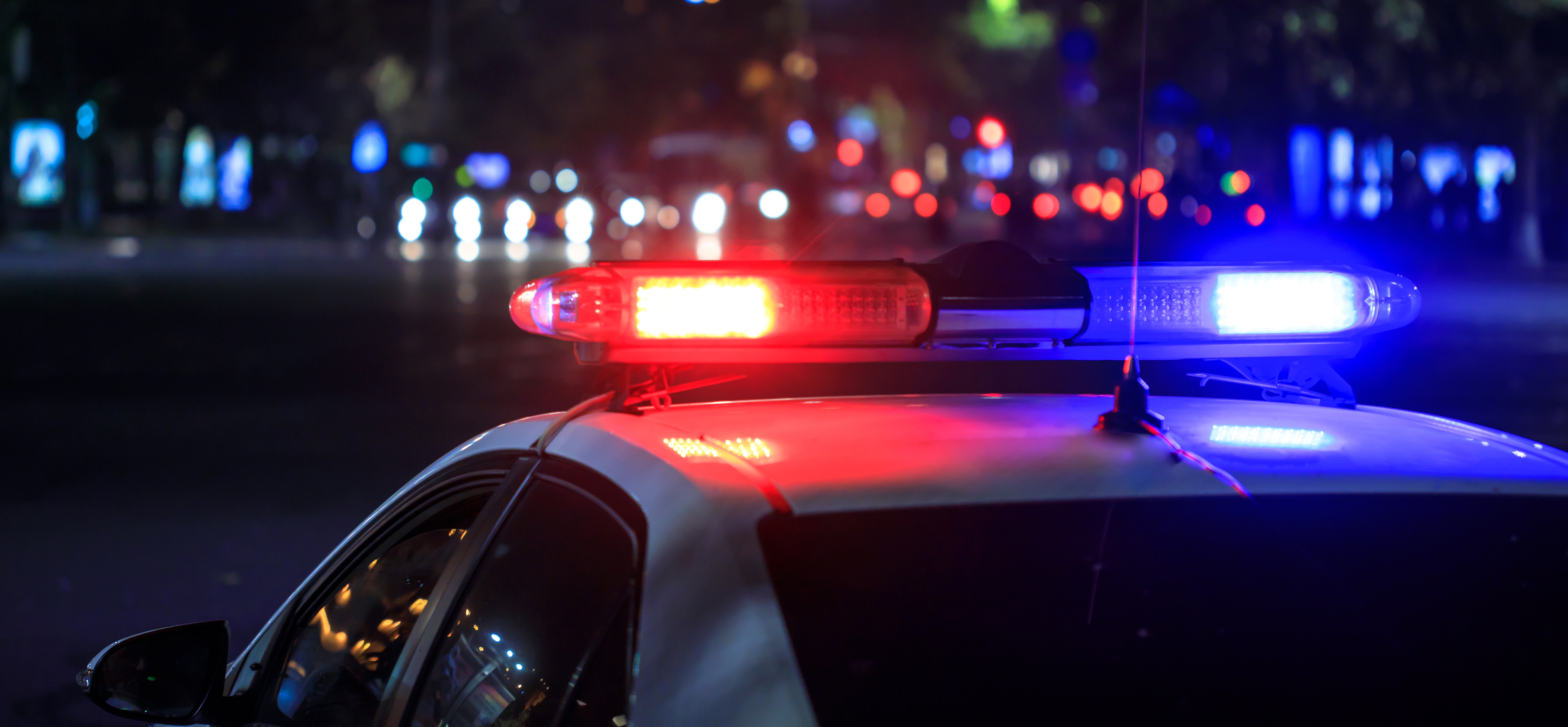 Tiroteo desde un vehículo deja 10 heridos en Florida