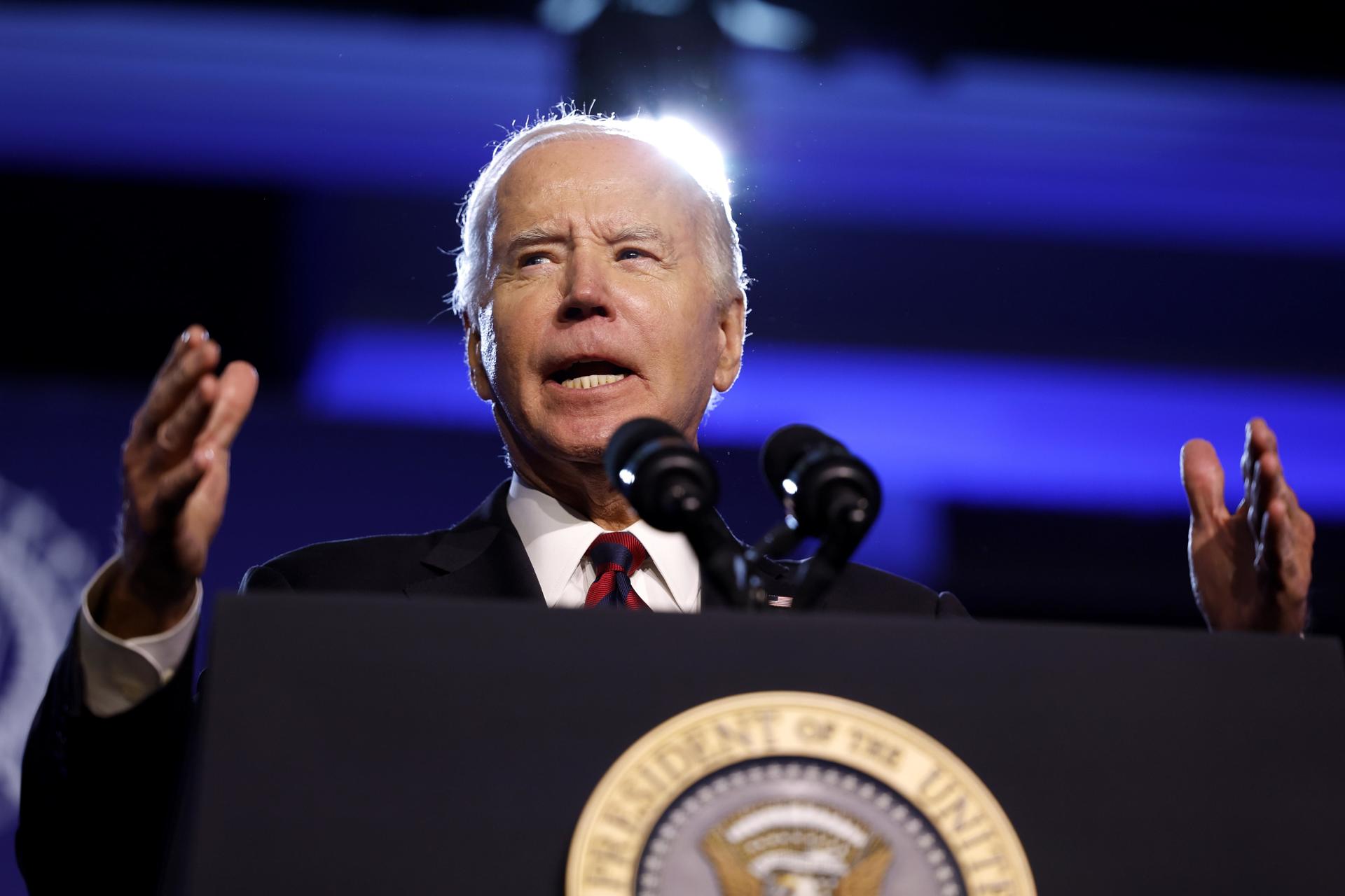 Tras bombardeos en Medio Oriente, Biden amenaza con ampliar ofensiva a suelo iraní