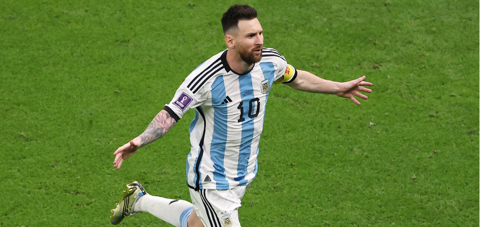 Un Messi "maradoniano" lleva a Argentina a la final del Mundial