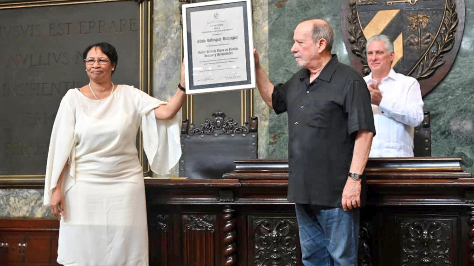 Universidad de La Habana otorga condición de Doctor Honoris Causa a Silvio Rodríguez