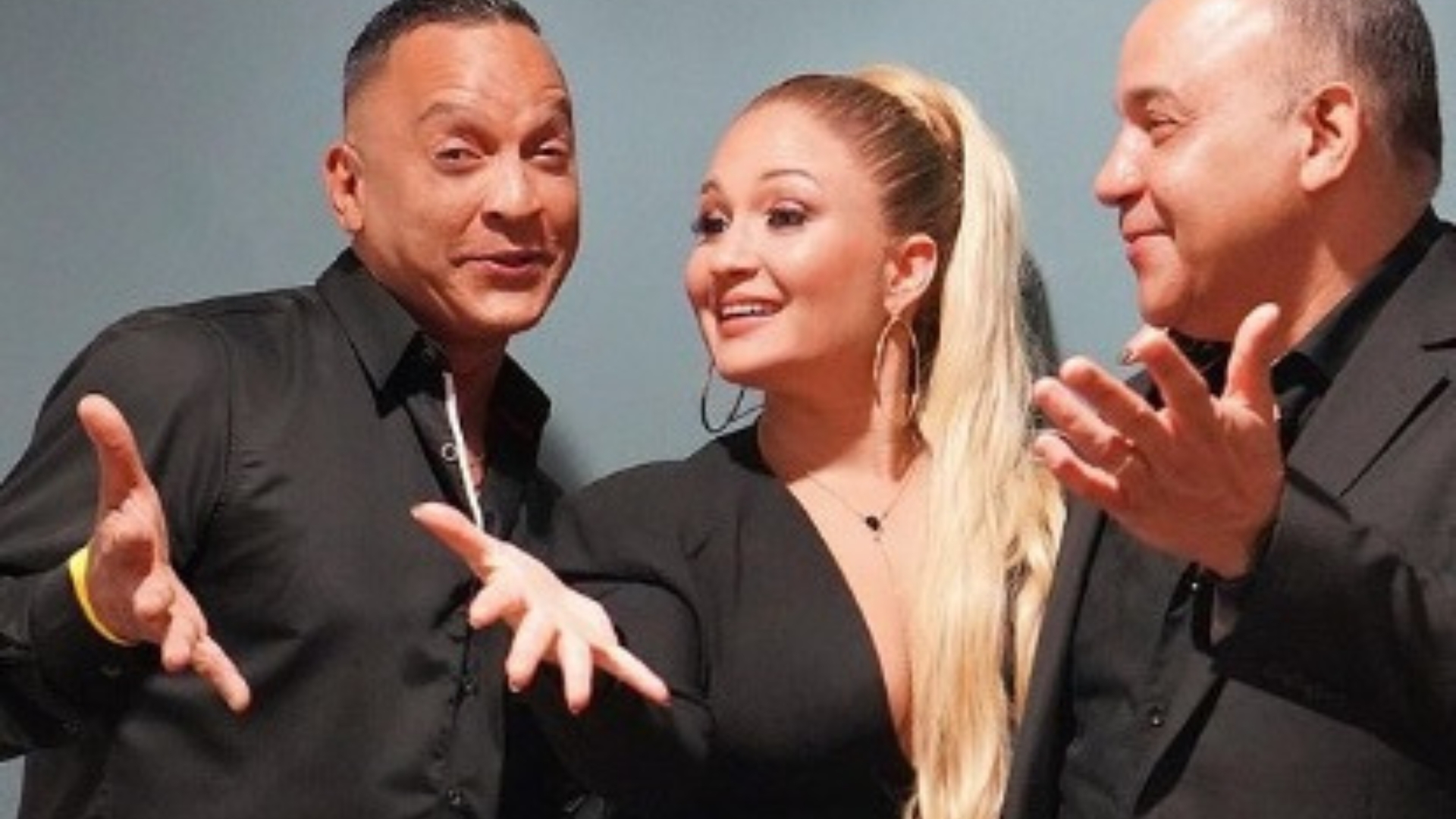 Vanessa Formell se molesta en Instagram: “Van Van no es política”