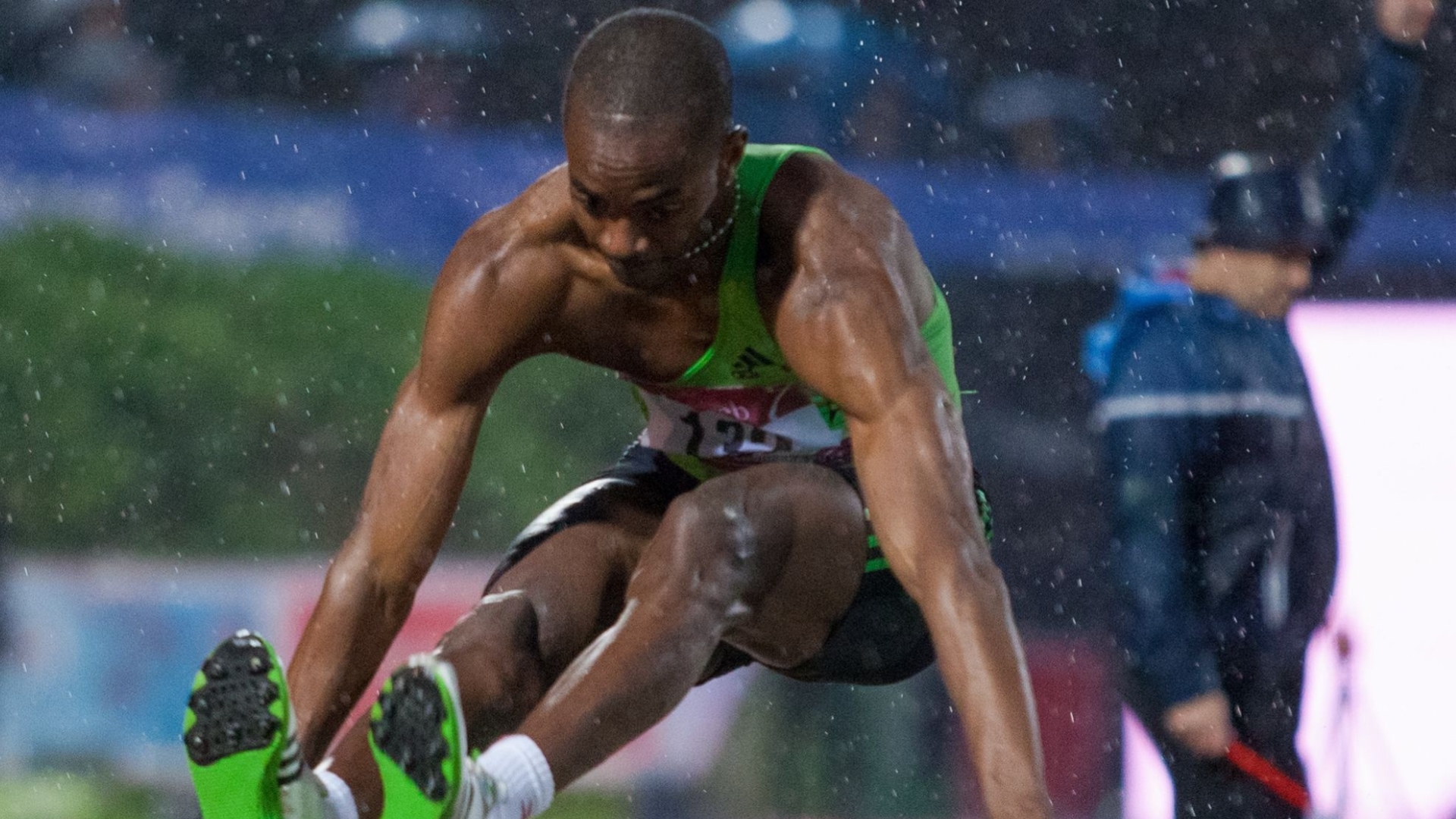 Varios cubanos competirán por otros países en Mundial de Atletismo