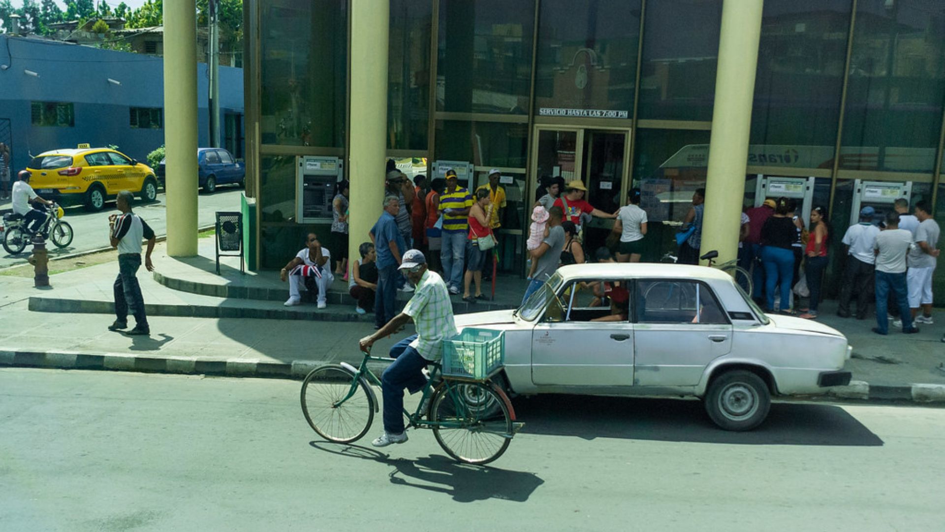Varios niños y una embarazada lesionados por accidentes de tránsito en Santiago de Cuba
