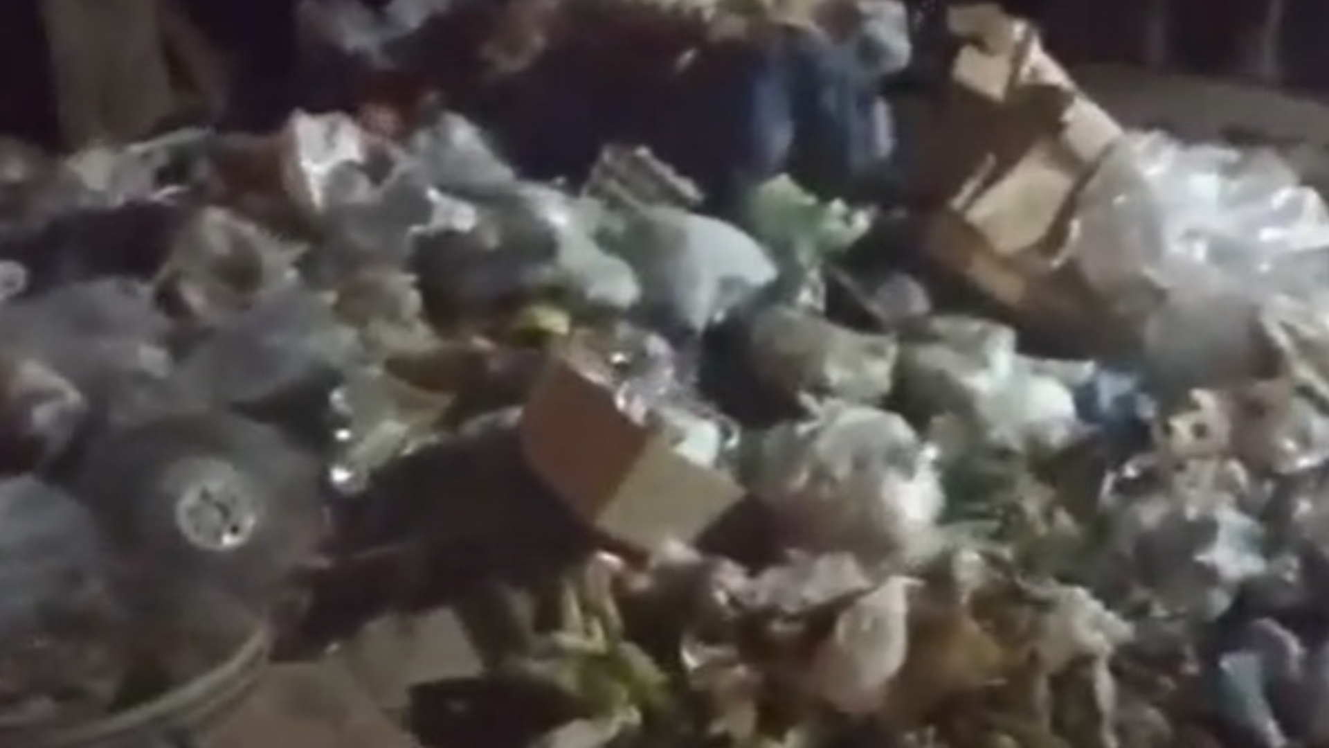 VIDEO: Centro Habana es un basurero 