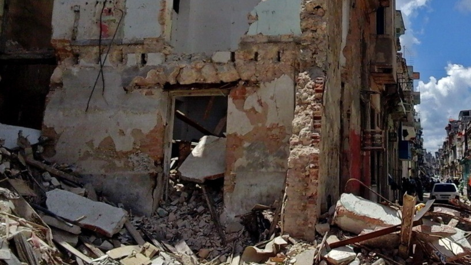 VIDEO: Derrumbe en La Habana Vieja