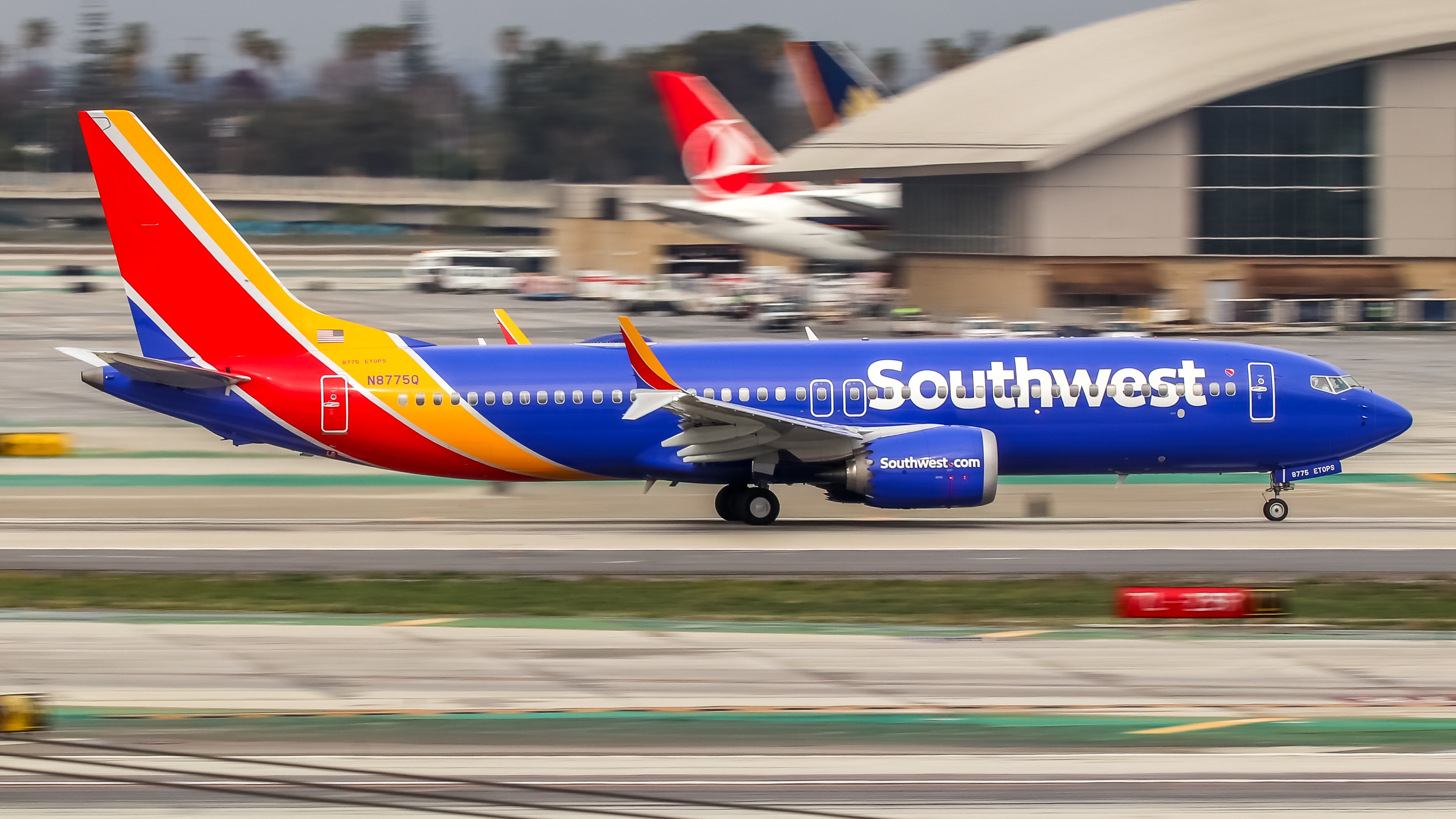 VIDEO: "Impacto de pájaro" causó el aterrizaje de emergencia de avión de Southwest en Cuba