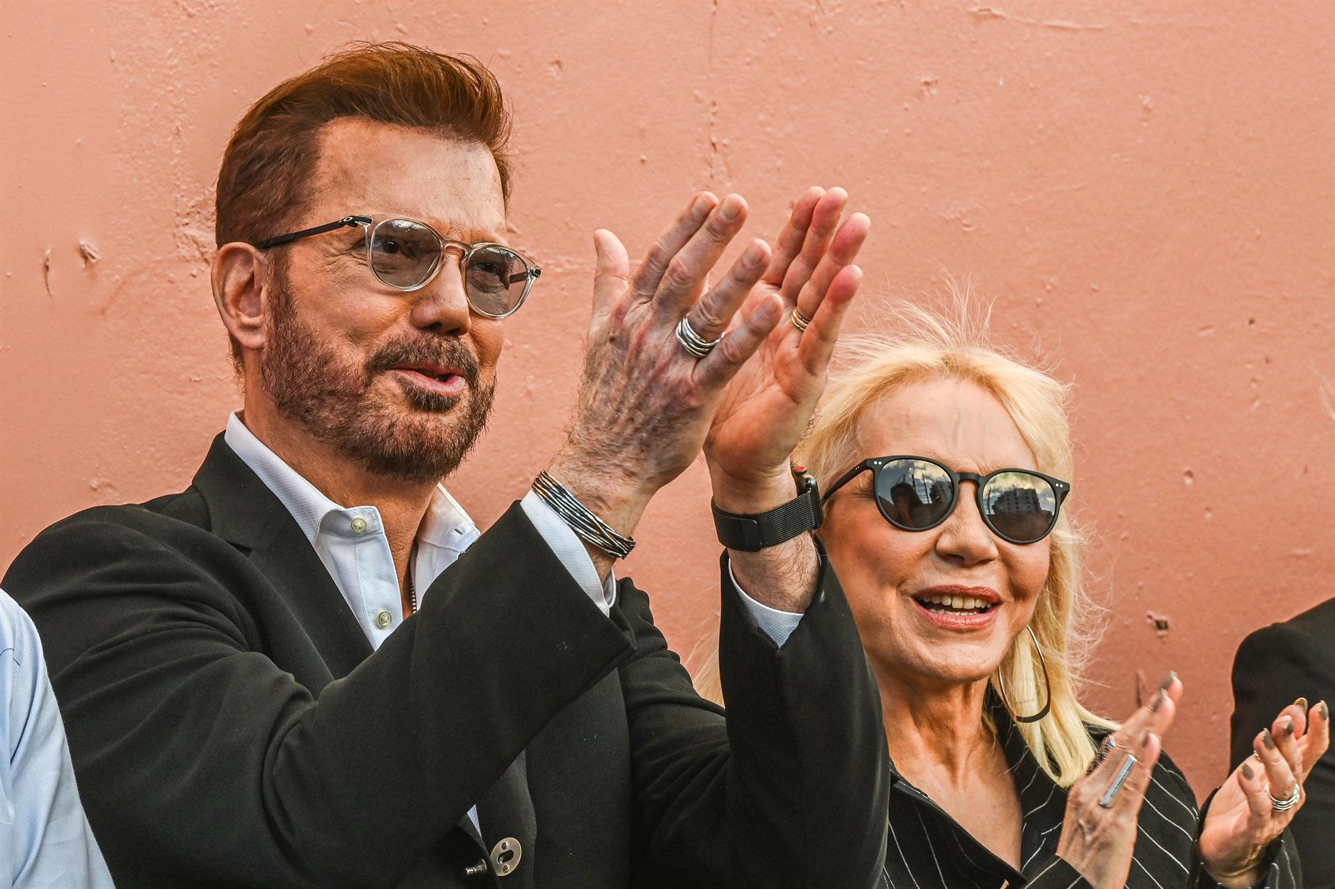 Willy Chirino sorprende con el borrador original de su canción “Nuestro día”
