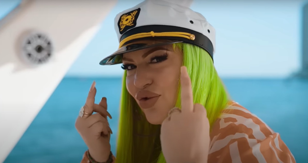YouTube quita restricción al nuevo videoclip de La Diosa de Cuba