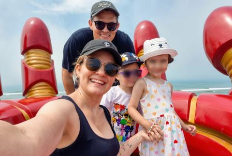 FOTO: Marleidy y su esposo Raúl, con sus hijos Isla y Lucas, en Perú (Cortesía de la entrevistada)