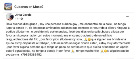 Cubana en las calles de Moscú